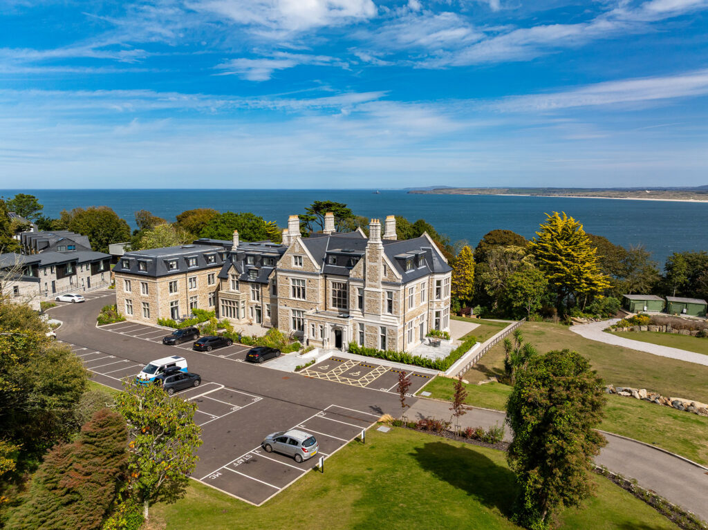 Treloyhan Manor